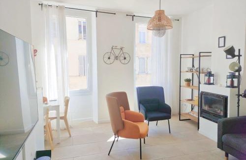 Saint-Lambert Apartamento | Chic And Modern Apt 5 Min From The Beach