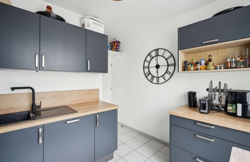 Gennevilliers Apartamento | Chic and spacious apartment with parking