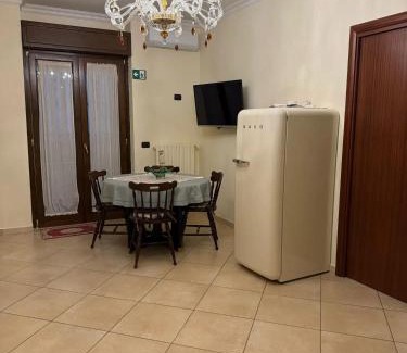 Barletta Apartamento | Chic Apartment in Barletta - Sunny Terrace