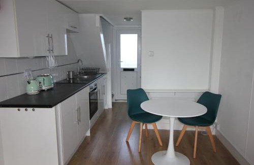 Seafront Apartamento | Chic apartment in the heart of Brighton Marina