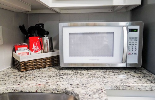 Durham Apartamento | Chic Apartment Near Duke~Easy Access to Downtown & Dining Spots