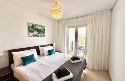 Jerónimo y Avileses y Balsicas de Arriba Apartamento | Chic apartment with lovely terrace, pool & golf view