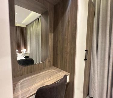 Al Swaifyeh Apartamento | Chic Apartments For Rent ave1-8