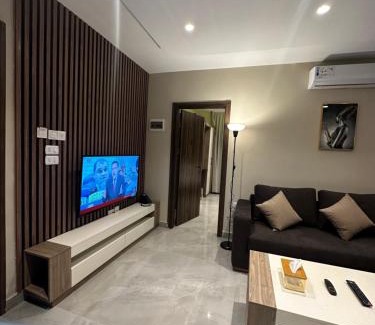 Al Swaifyeh Apartamento | Chic Apartments For Rent ave1-8