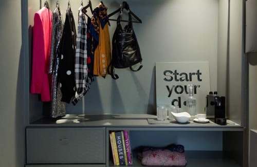 Sol Hotel | Chic & Basic dot