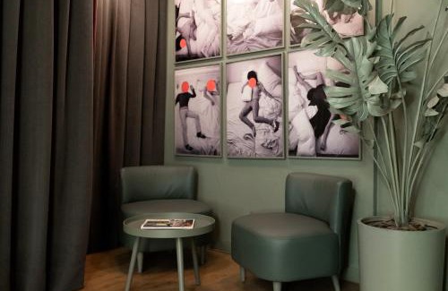 Sol Hotel | Chic & Basic dot