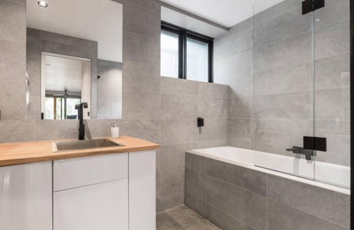 Rye Apartamento | Chic Beach Studio - This chic two bedroom studio apartment nestled between the front and back beachs