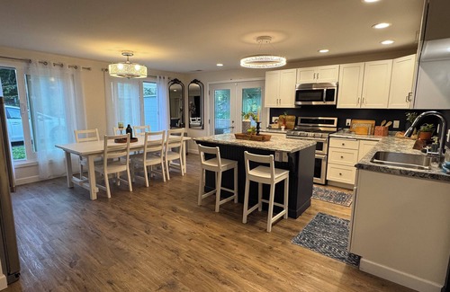 Taylors Falls Casa | Chic Boho-Luxe Getaway Near the St. Croix River - Near Trollhaugen & Wild Mt.