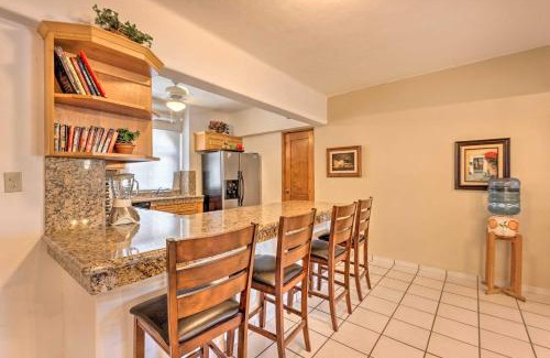 Centro Apartamento | Chic Cabo San Lucas Getaway Less Than 2 Miles to Beaches!