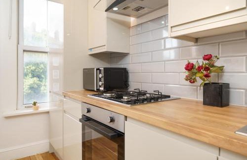 Coldharbour Apartamento | Chic & Central Brixton 1-Bed for 4