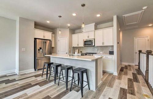 Charlotte Casa | Chic Charlotte Haven Near Downtown and Truist Field