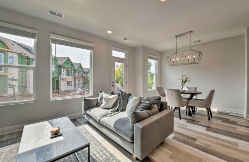 Charlotte Casa | Chic Charlotte Haven Near Downtown and Truist Field