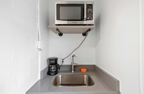 Near East Columbus Apartamento | Chic City Retreat 93G