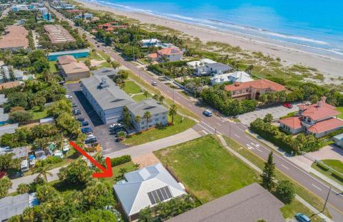 Cocoa Beach Casa | Chic Cocoa Beach Oasis with Pool - Steps to Shore!