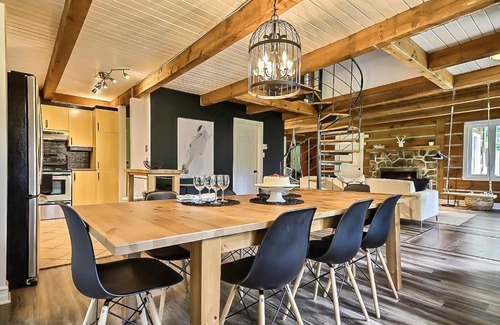 Sainte-Ann-des-Lacs Chalet De Esquí | Chic Cosy & Spa