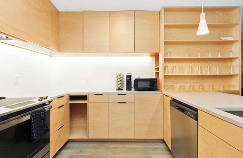 Manhattan Apartamento | Chic & Cozy Condo in Manhattan – Free Parking!