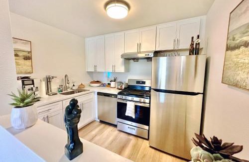 Oakmore Apartamento | Chic & Cozy Oakland Getaway!