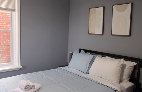 Wilmington Casa | Chic Downtown Home