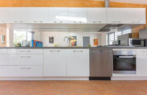 Darlinghurst Casa | Chic East Sydney Pad