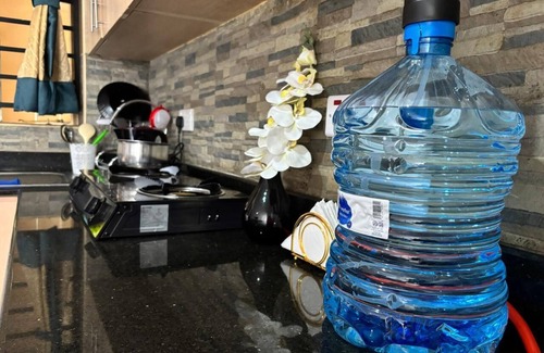 Kawangware Apartamento | Chic, easy to access, hassle free and affordable studio in Nairobi with WiFi.
