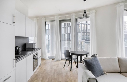 Favoriten Apartamento | Chic Favoriten 1BR w/ Gym & Lounge, walk to Hauptbahnhof, by Blueground