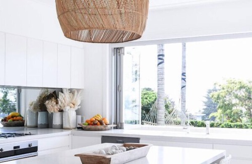 Mona Vale Casa | Chic Hamptons Style Beach House