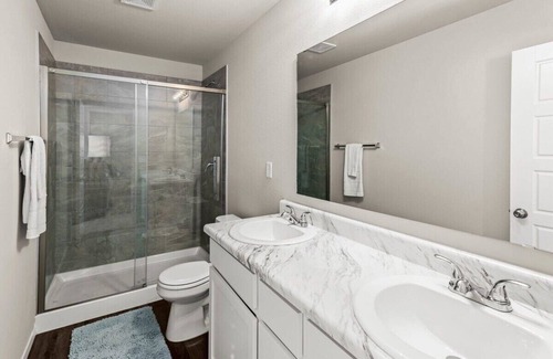 Fayetteville Casa | Chic Haven Near U of A & Baum Stadium