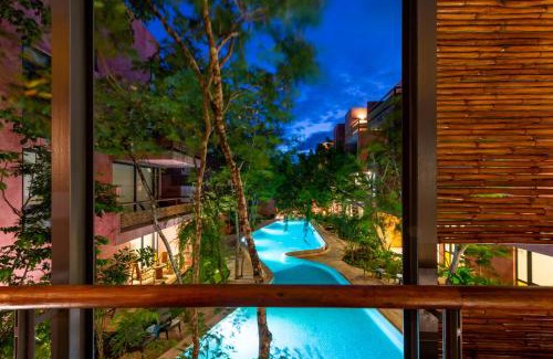 Barrio Zama Apartamento | Chic Jungle 2 BR Condo by Happy Address