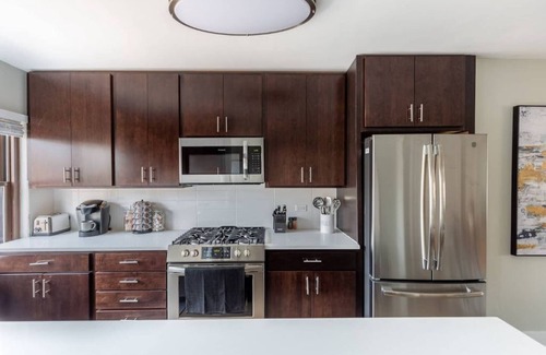 South Evanston Casa | ✨Chic|Luxurious|2BR|Trendy|Evanston Next To Beach✨