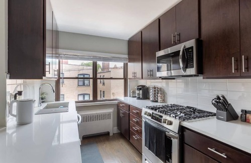 South Evanston Casa | ✨Chic|Luxurious|2BR|Trendy|Evanston Next To Beach✨