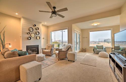Manistee Casa | Chic Manistee Cottage Steps to Lake Michigan!
