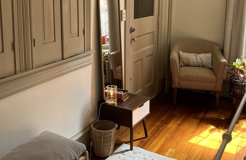 Bausman Apartamento | Chic Manor Just outside Lancaster City, Close to Everything!