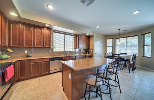 Maricopa Casa | Chic Maricopa Golf Course Escape with Outdoor Oasis!