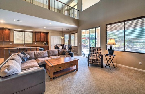 Maricopa Casa | Chic Maricopa Golf Course Escape with Outdoor Oasis!