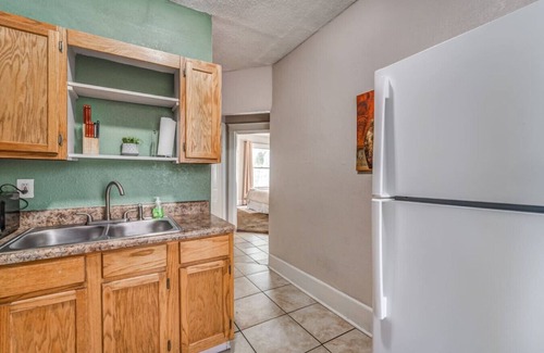 Midtown Apartamento | Chic Midtown Apartment Near Zoo, Park and Museums