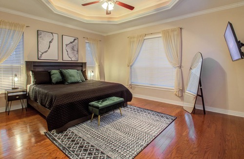 Pointblank Casa | Chic & Modern Getaway Ranch-Lake Livingston View! Houston/Dallas/Austin Getaway