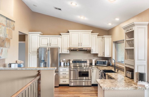 Fountain Hills Casa | Desert LUX - Stunning Views w/Pool, Hot Tub, Games