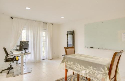 West End Casa | Chic New Orleans Abode 1 Mi to Lake Pontchartrain