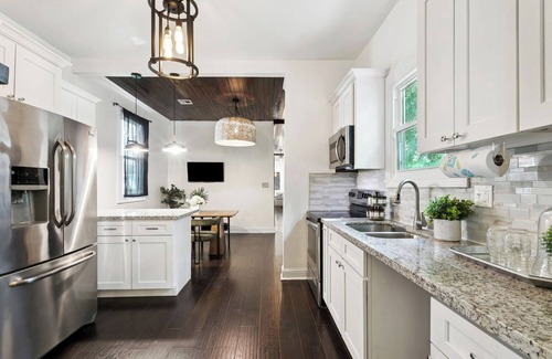 Desire Area Casa | Chic New Orleans Vacation Rental, Sleeps 7, Backyard Oasis Near French Quarter