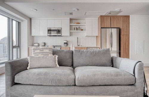 Downtown Oakland Apartamento | Chic Oakland 1BR w/ Gym, Pool & Coworking, walk to BART, by Blueground