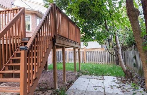 Glen Abbey Casa | Chic Oakville Hideaway: Perfect for Families