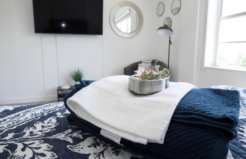 North Beach Apartamento | Chic Ocean Retreat