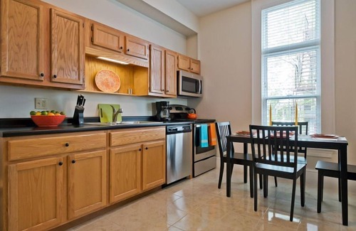 Parkside Apartamento | Elegante apartamento de una habitación en el distrito artístico de Portland