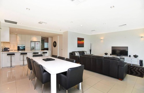 Victor Harbor Apartamento | The Penthouse 28 The Breeze - Vistas al mar con decoración moderna