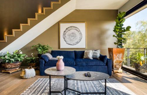 La Condesa Casa | Chic PH Haven with rooftop, Condesa 2BR By Tasman