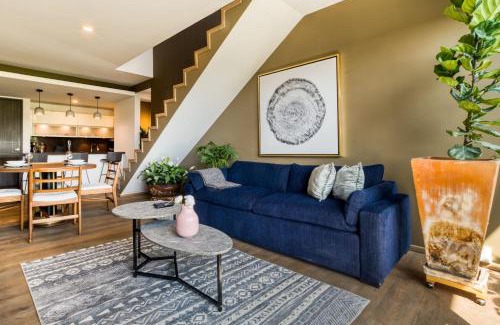 La Condesa Casa | Chic PH Haven with rooftop, Condesa 2BR By Tasman