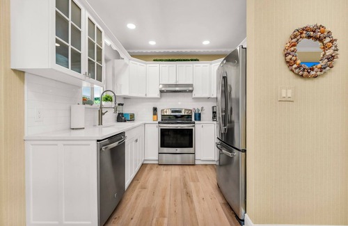 Southside Casa | Chic Pied-à-Terre + Private Pool in WPB