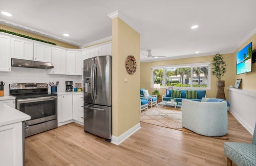 Southside Casa | Chic Pied-à-Terre + Private Pool in WPB