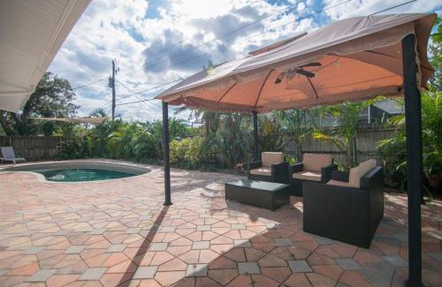 Bonita Springs Casa | Chic Private Pool Home Minutes to Bonita Beaches