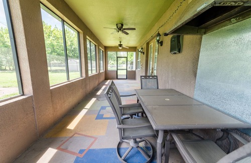 Interchange Square Casa | Chic Renovated Oasis: Disney & Universal Nearby by RedAwning